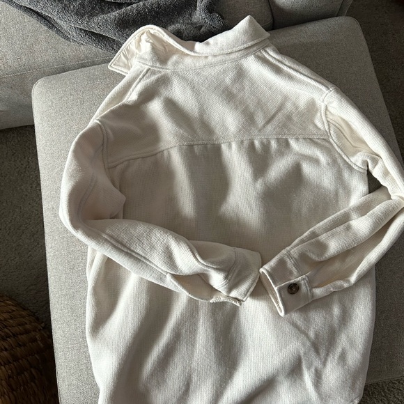 RDi Textured Knit Shirt Jacket In Solid Cream - Picture 5 of 6